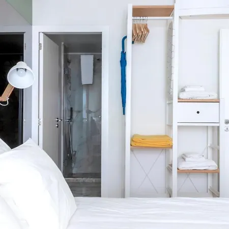 Apartament Plum Guide - The Story Collage Lizbona